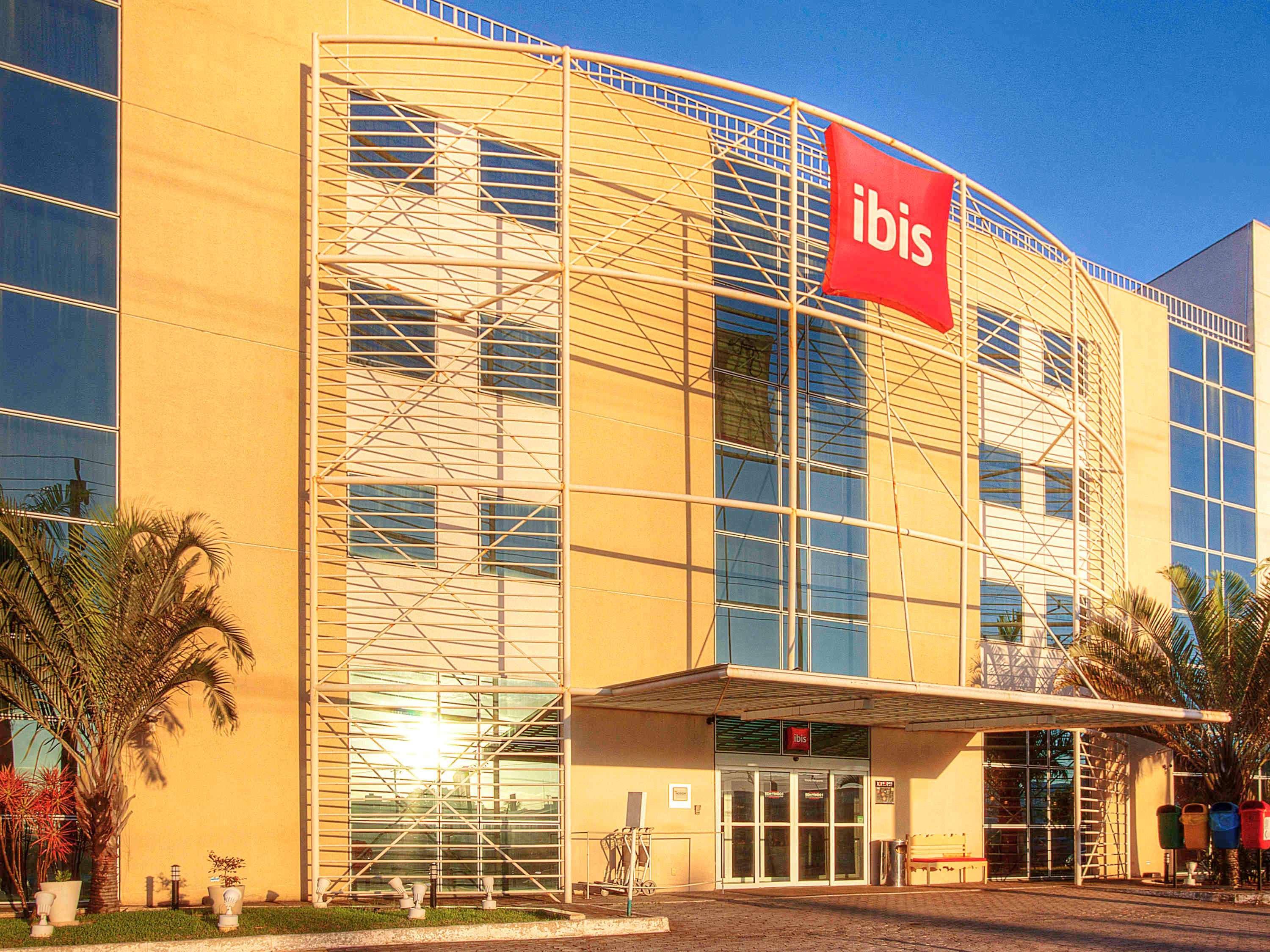 Ibis Vitoria Aeroporto Hotel Kültér fotó